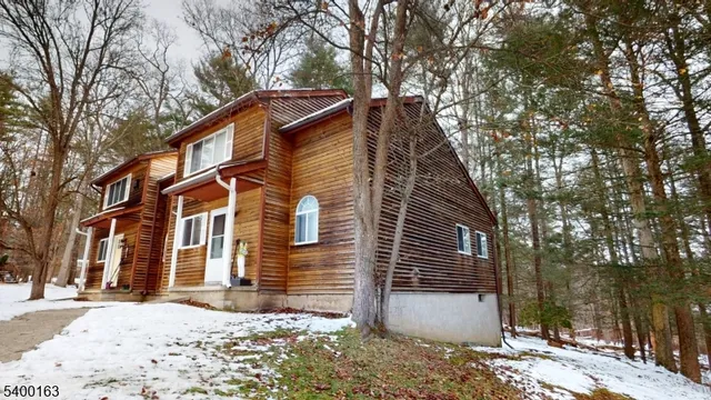 $189,000 | 605 Sleepy Hollow Road, Unit B, Montague, NJ 07827