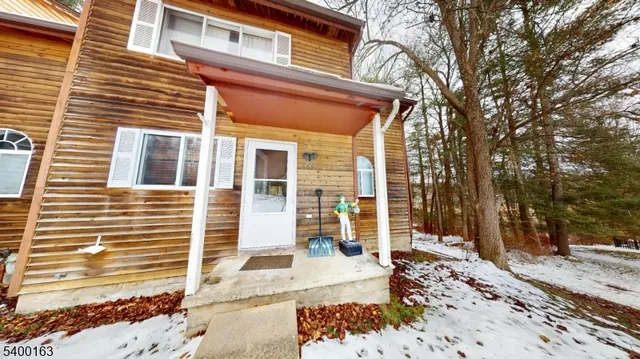 $189,000 | 605 Sleepy Hollow Road, Unit B, Montague, NJ 07827