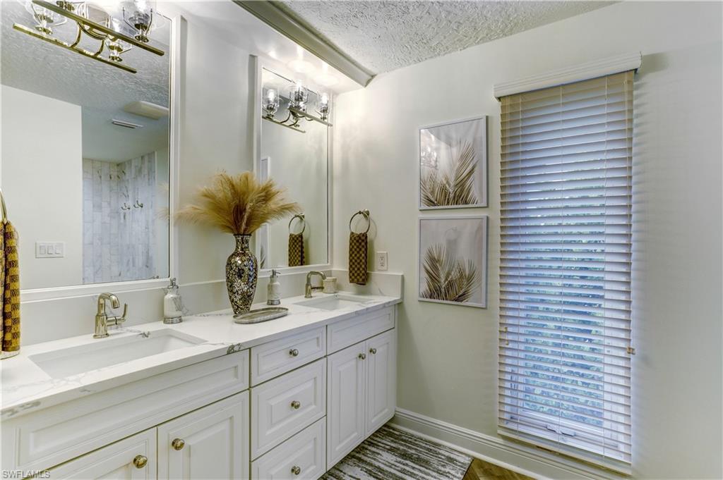 370 6th Avenue South Naples, FL 34102 - Photo 19 of 50