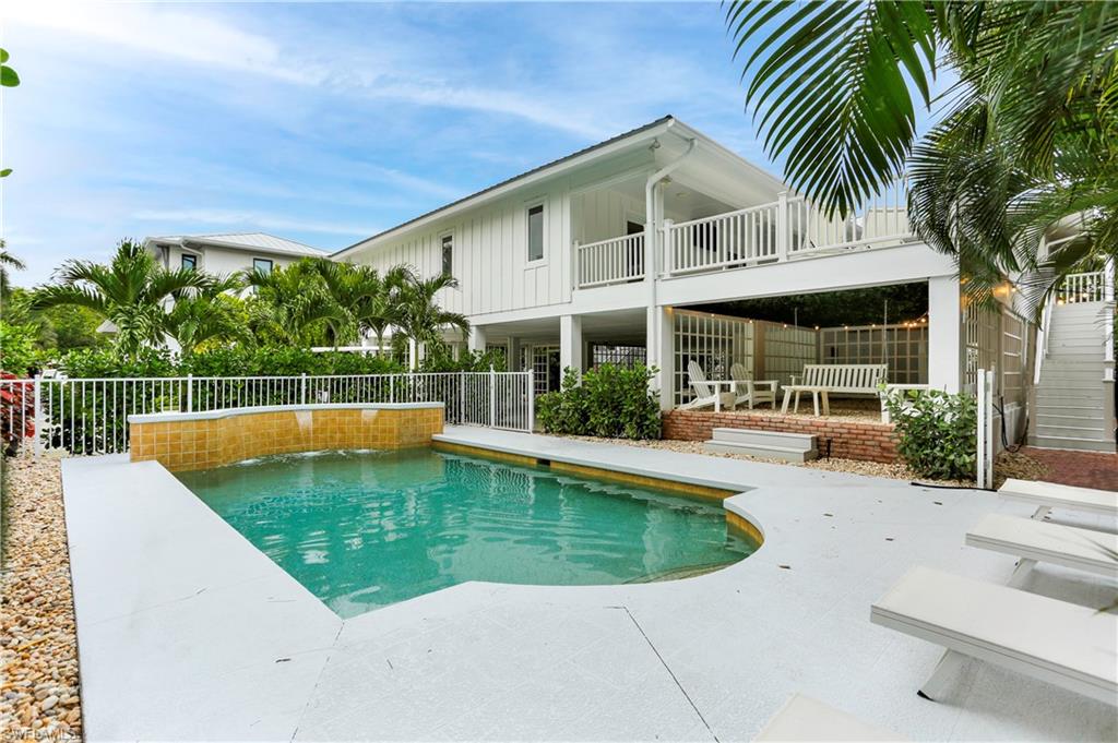 370 6th Avenue South Naples, FL 34102 - Photo 31 of 50