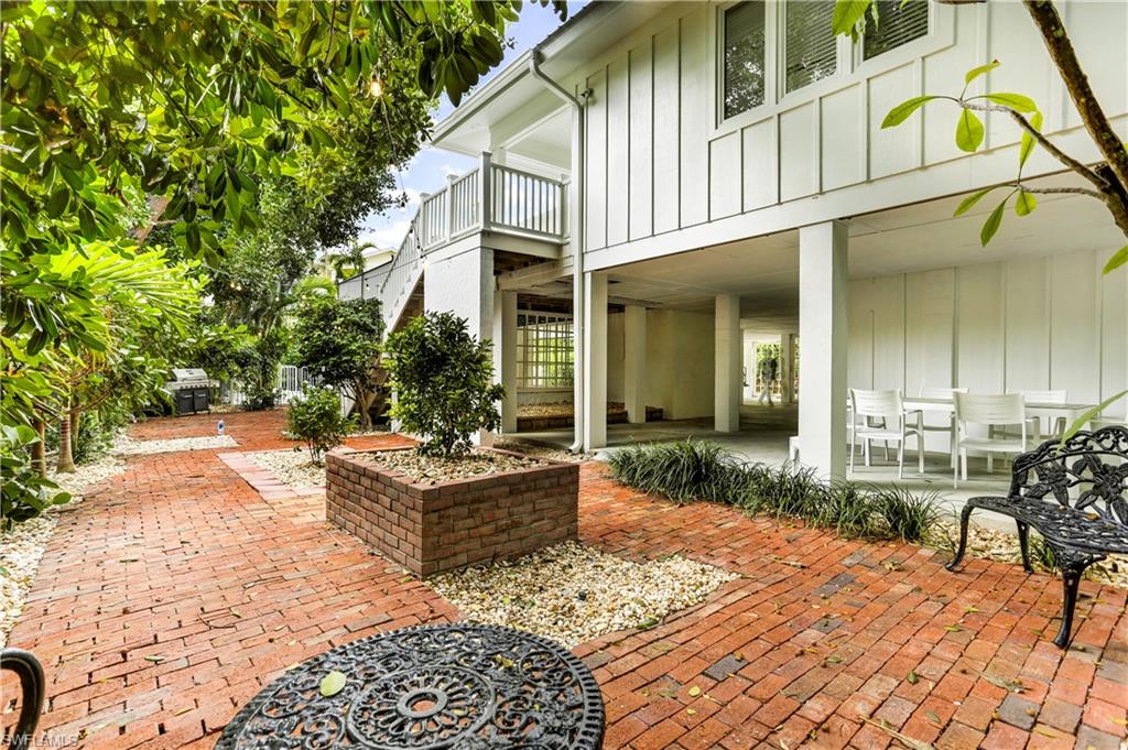 370 6th Avenue South Naples, FL 34102 - Photo 39 of 50