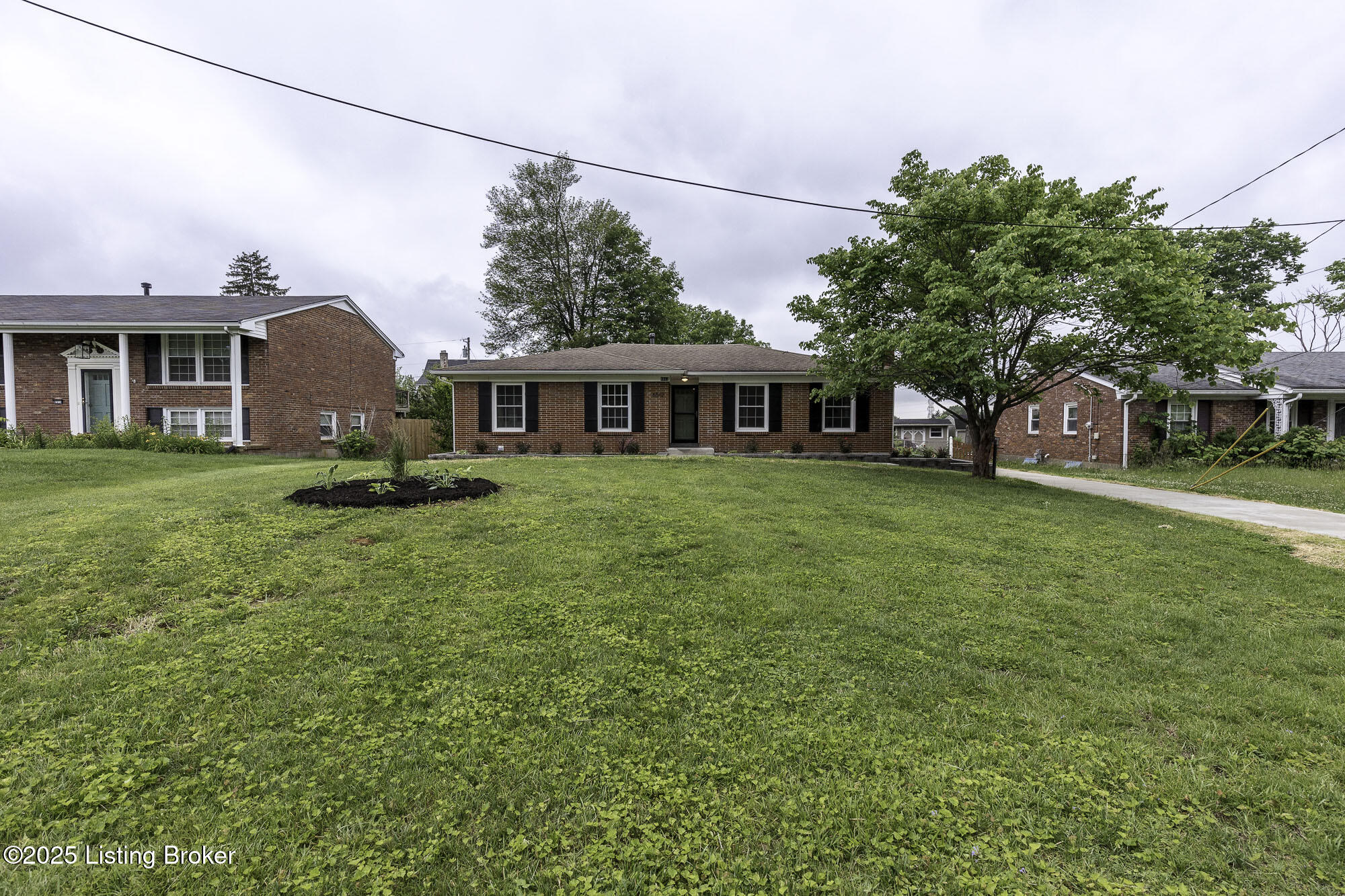 6512 Ridge Cliff Road Louisville, KY 40228 - Photo 40 of 51 Ridge044