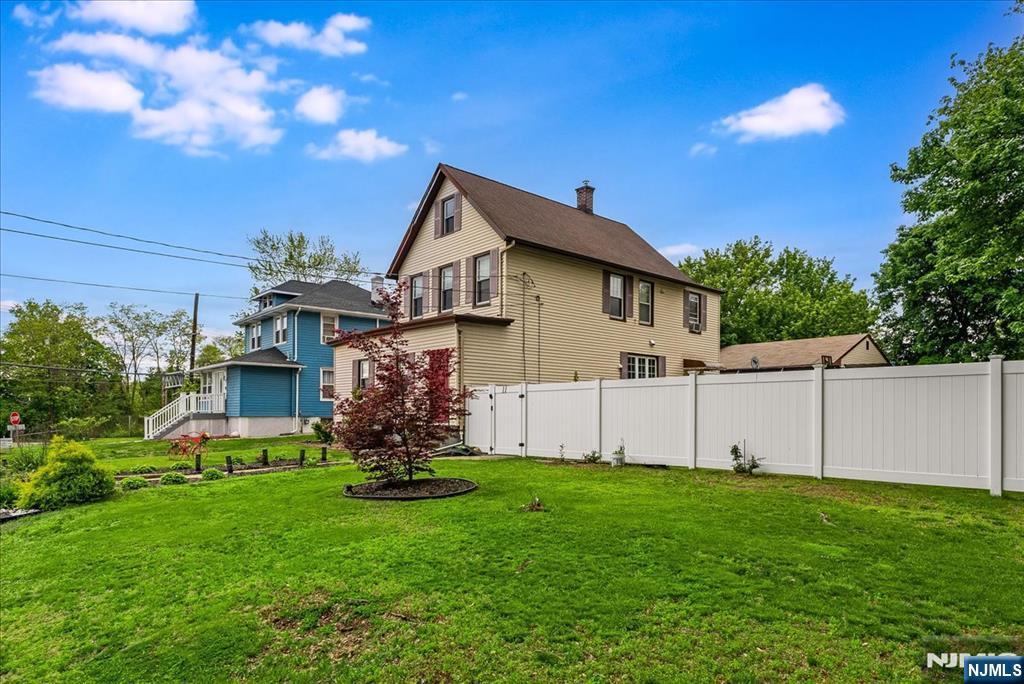 11 Alps Road Wayne, NJ 07470 - Photo 28 of 38