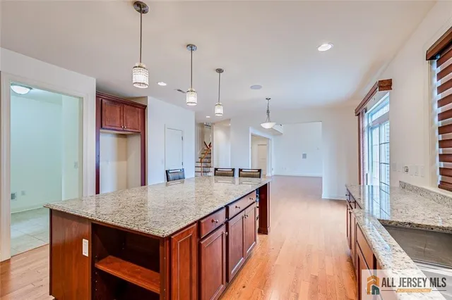 $6,000 | 6 Condor Court, Monmouth Junction, NJ 08852