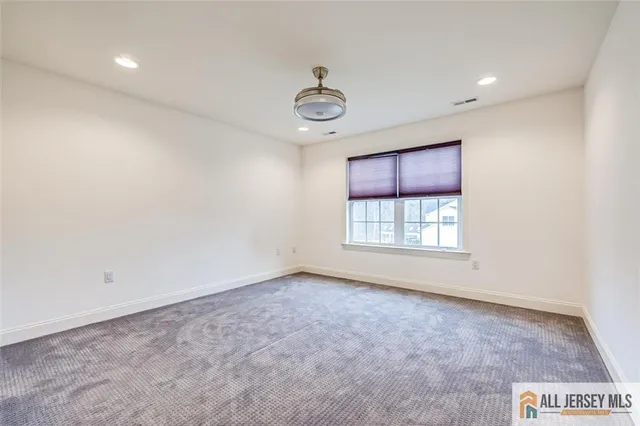 $6,000 | 6 Condor Court, Monmouth Junction, NJ 08852