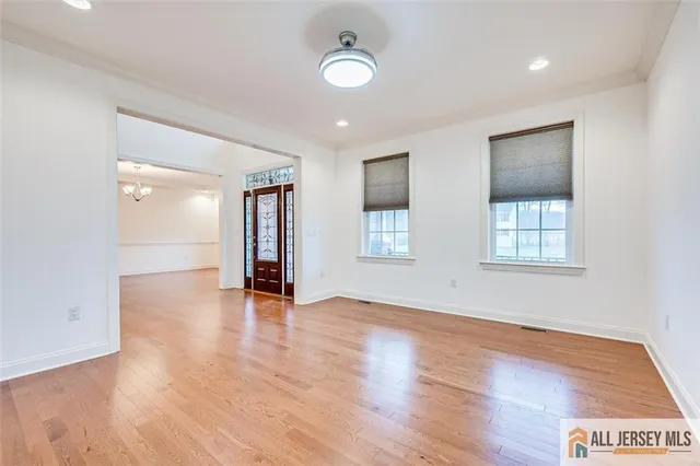 $6,000 | 6 Condor Court, Monmouth Junction, NJ 08852