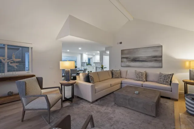 $3,895,000 | 55 Spinnaker Way, Coronado, CA 92118