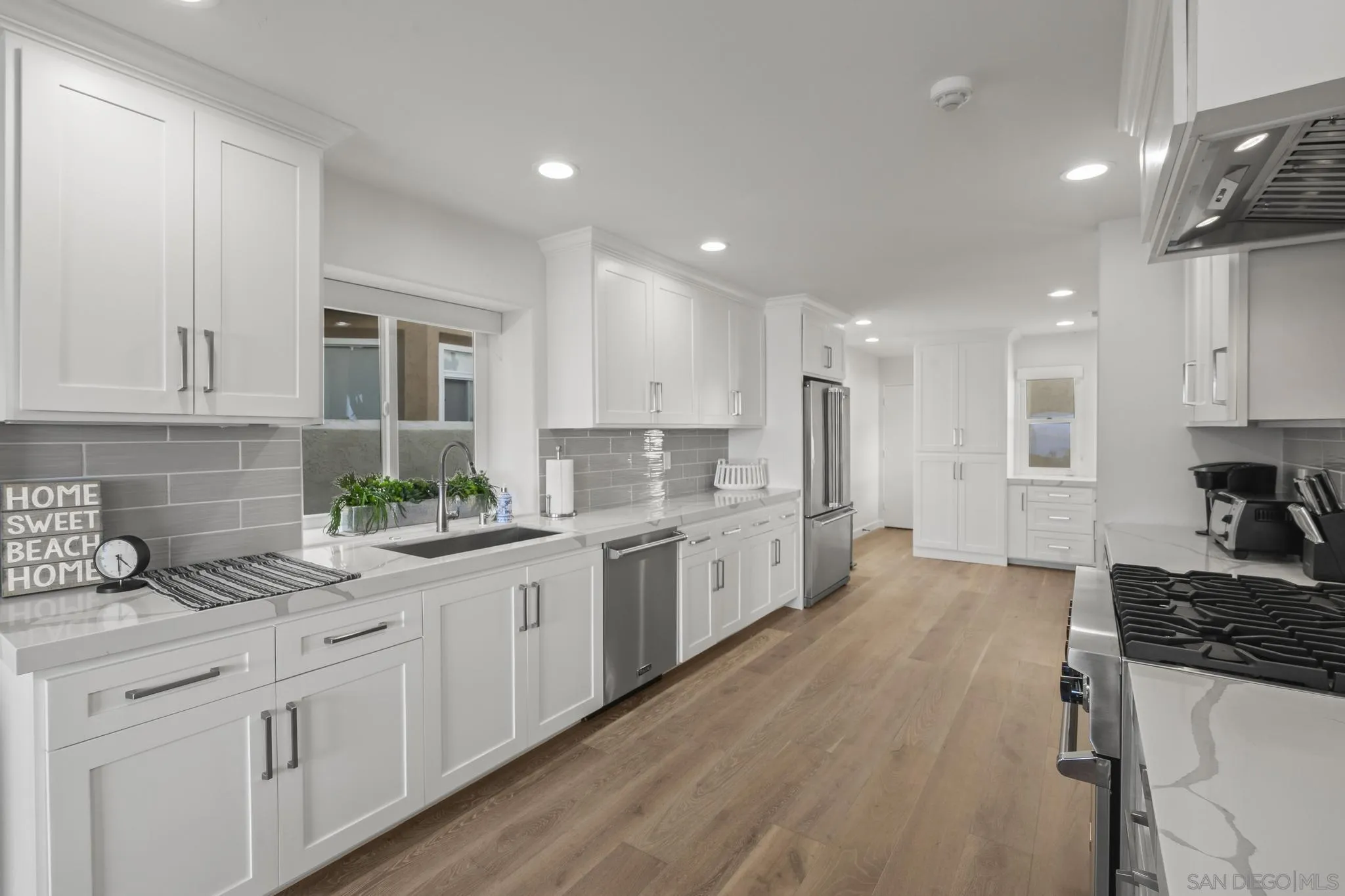 55 Spinnaker Way Coronado, CA 92118 - Photo 29 of 63