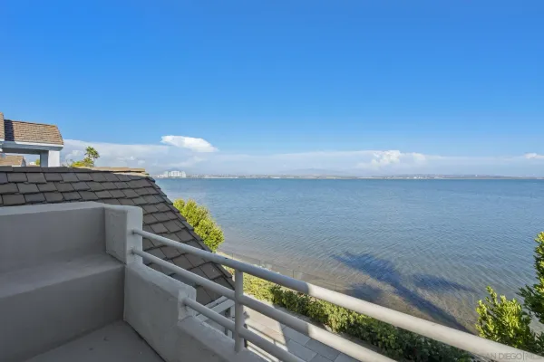 $3,595,000 | 55 Spinnaker Way, Coronado, CA 92118