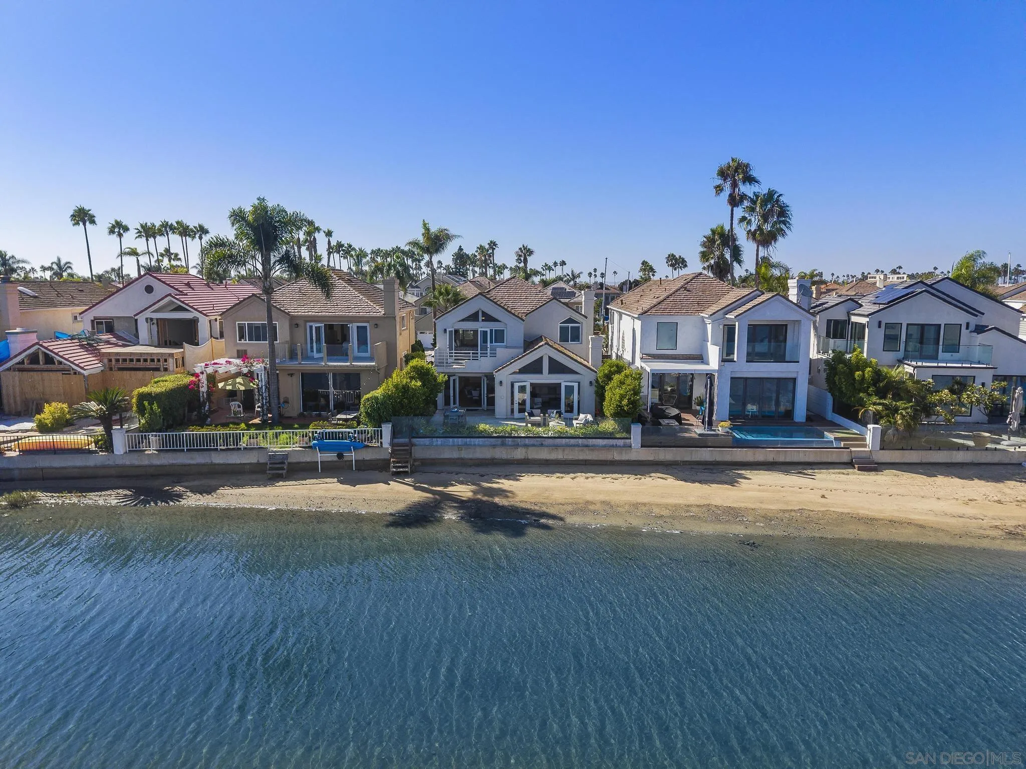 55 Spinnaker Way Coronado, CA 92118 - Photo 4 of 63