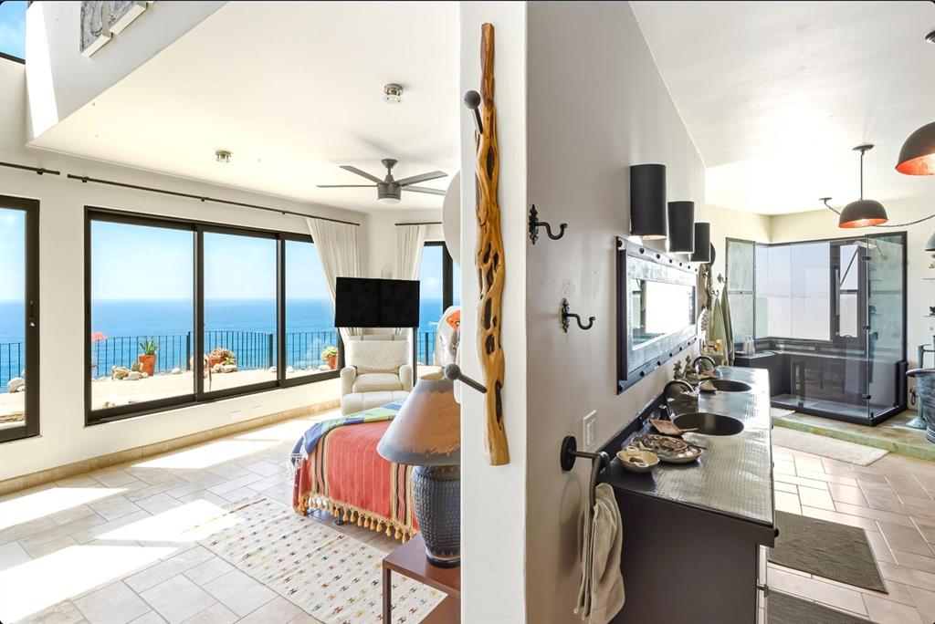 1 Arriba De Lane Roca, OUTSIDE OF THE US 99999 - Photo 34 of 40 a living room with furniture and a flat screen tv