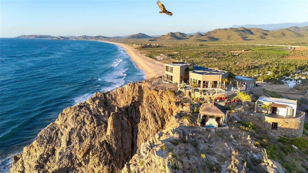 1 Arriba De Lane Roca, OUTSIDE OF THE US 99999 - Photo 6 of 40 a view of an ocean