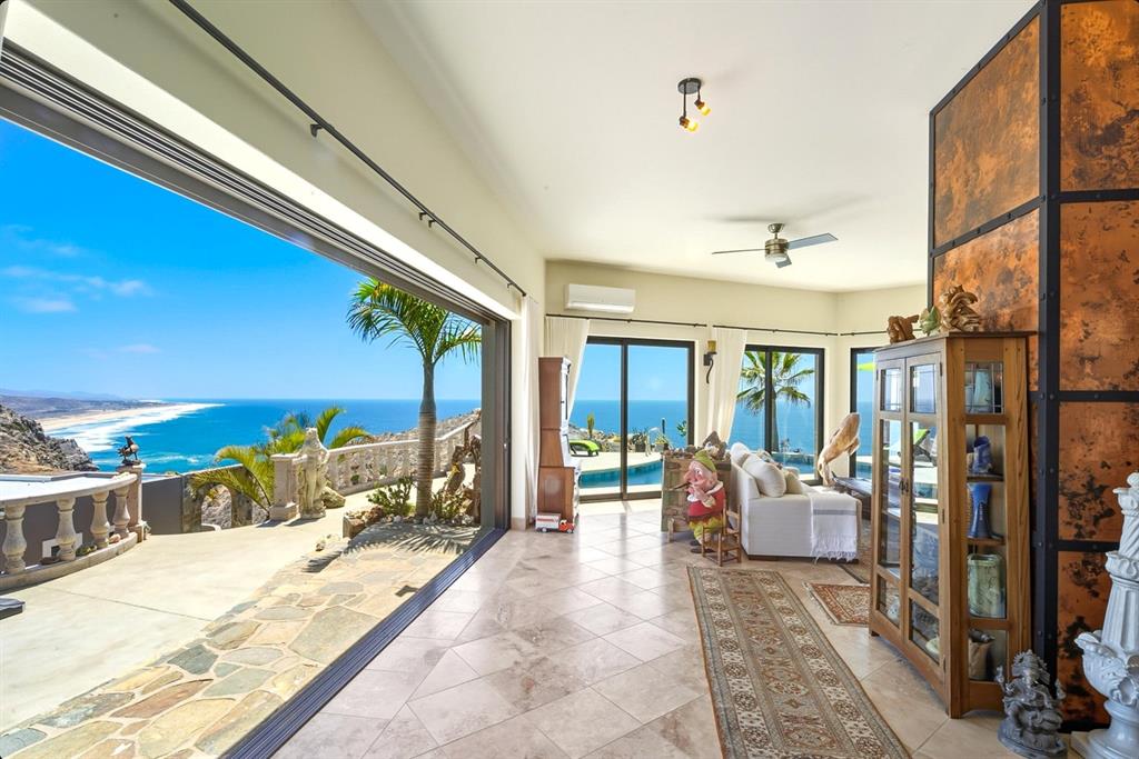 1 Arriba De Lane Roca, OUTSIDE OF THE US 99999 - Photo 9 of 40 Sunroom / solarium featuring a water view