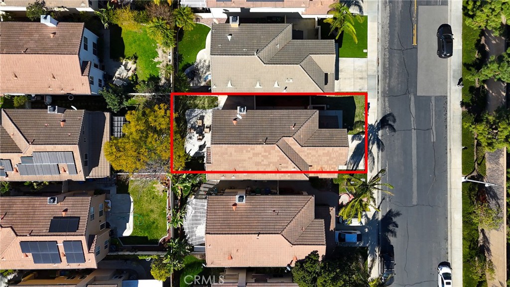 46 Nebraska Irvine, CA 92606 - Photo 35 of 36 an aerial view of houses and roads