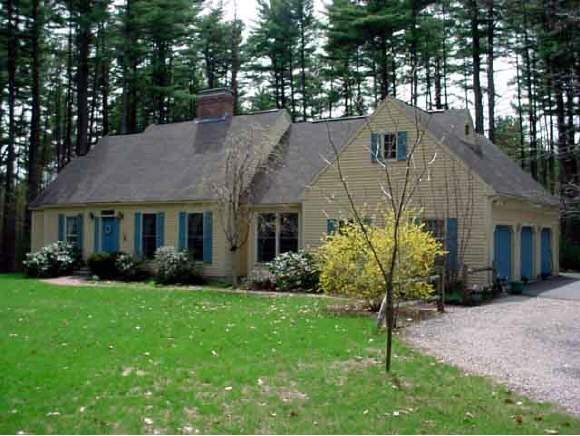 12 Seaverns Bridge Road Merrimack, NH 03054 - Photo 1 of 2