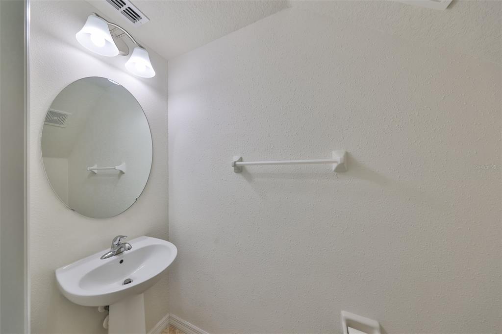 2138 Broadway View Avenue Brandon, FL 33510 - Photo 15 of 37