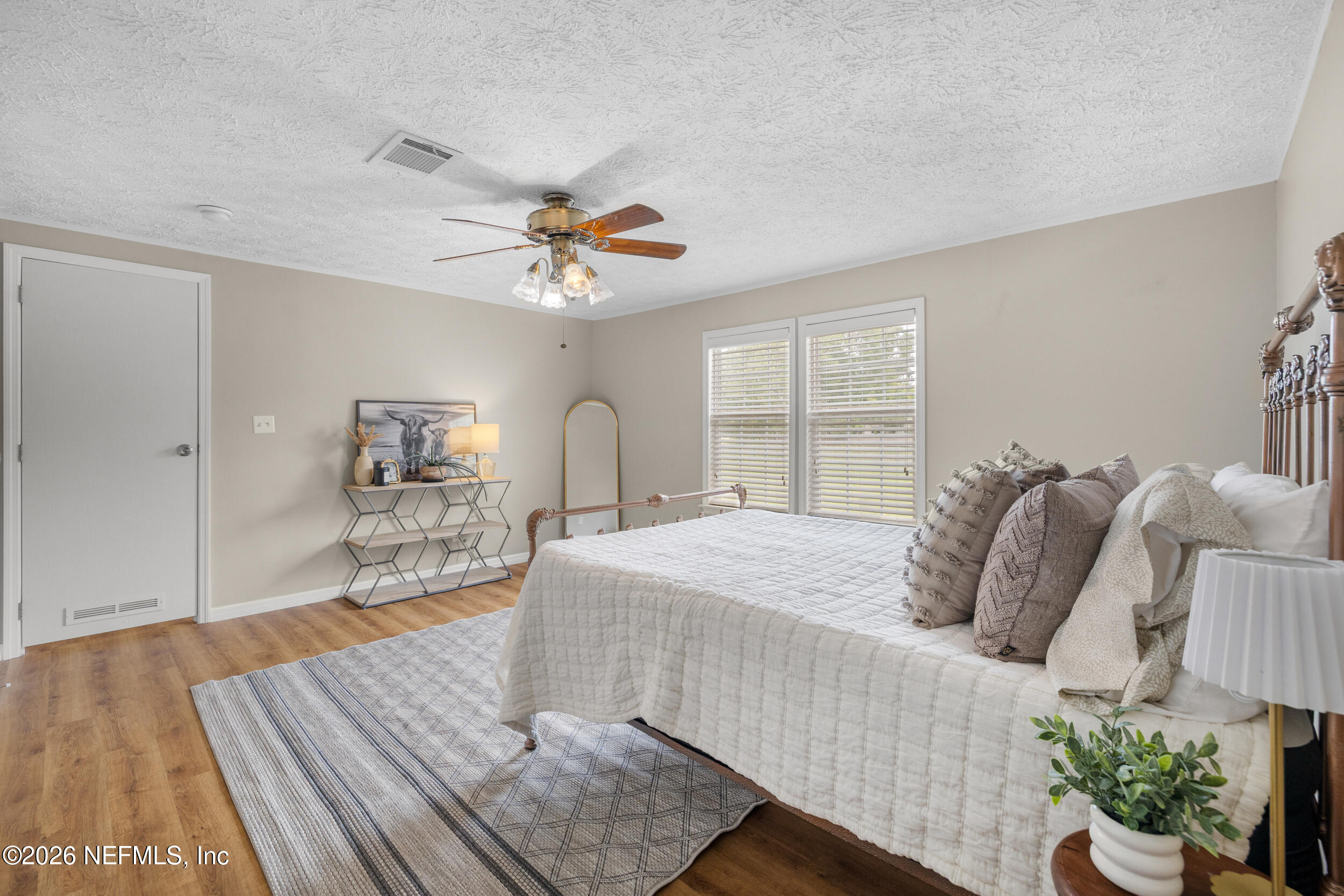1244 Jones Road Jacksonville, FL 32220 - Photo 14 of 93 74_73 - interior