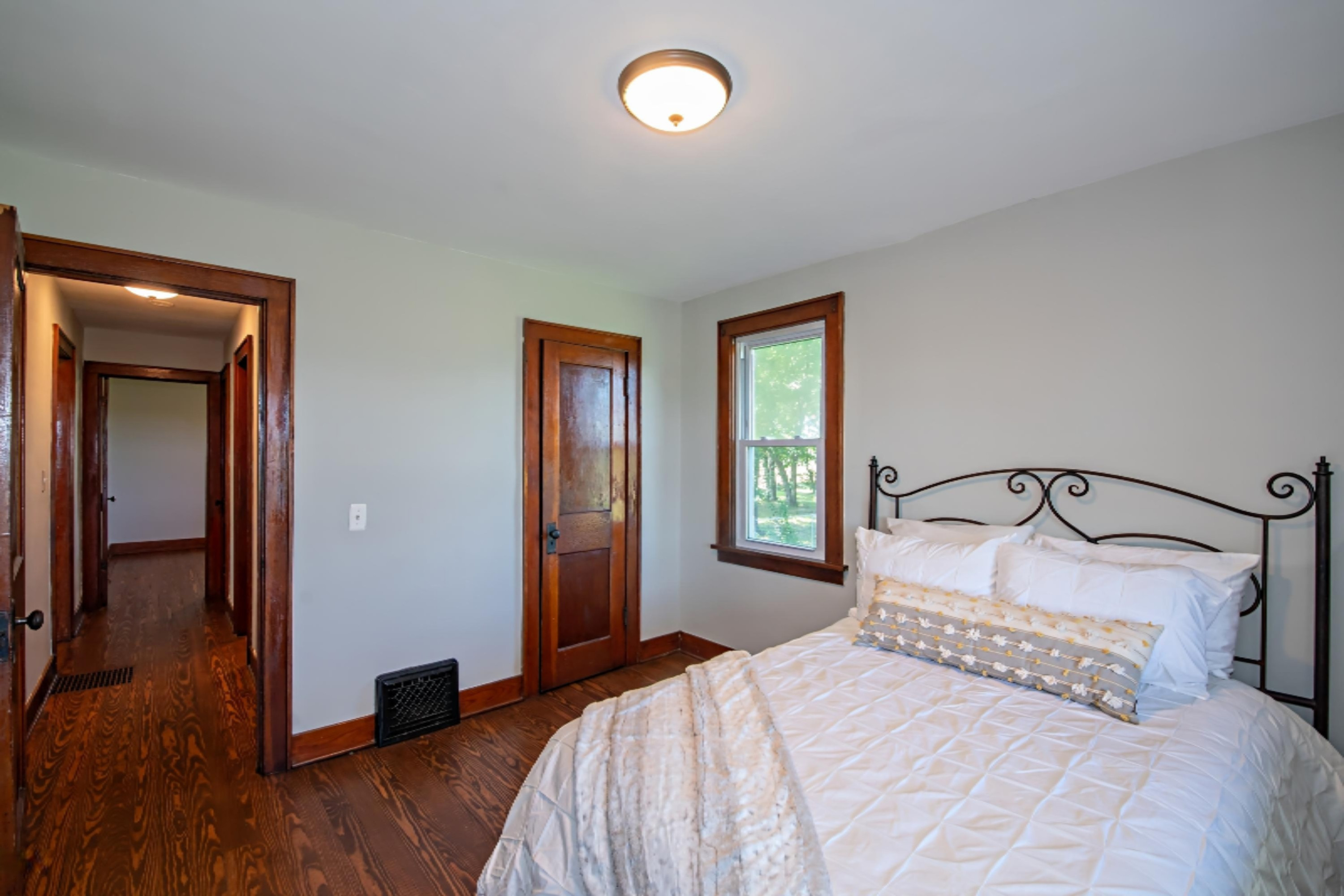 652 West Hinchman Road Baroda, MI 49101 - Photo 15 of 41 DSC00464_pe