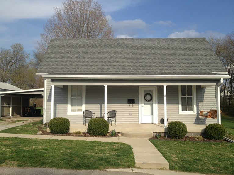 115 Spring Grove Avenue Salem, IN 47167 - Photo 1 of 16 Gallery Image 1