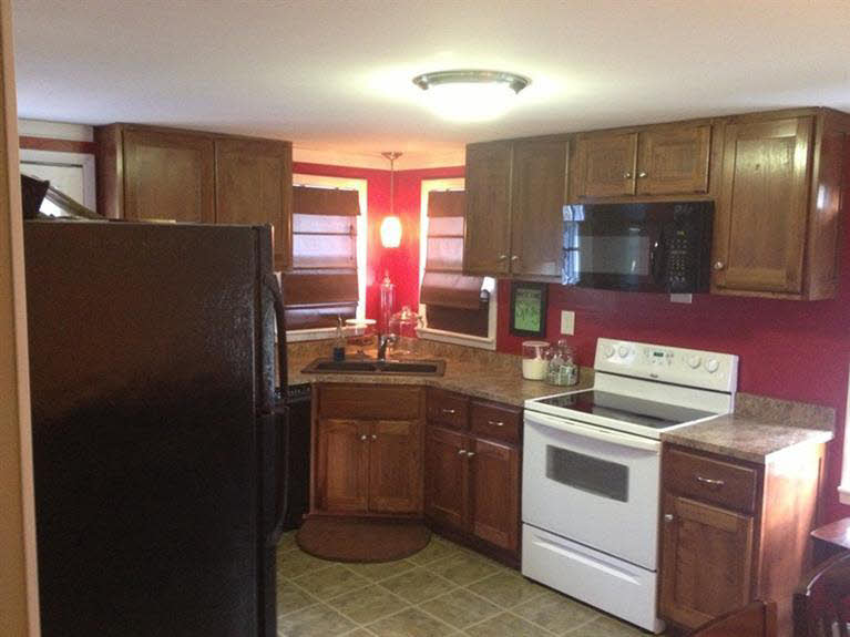 115 Spring Grove Avenue Salem, IN 47167 - Photo 9 of 16 Gallery Image 9