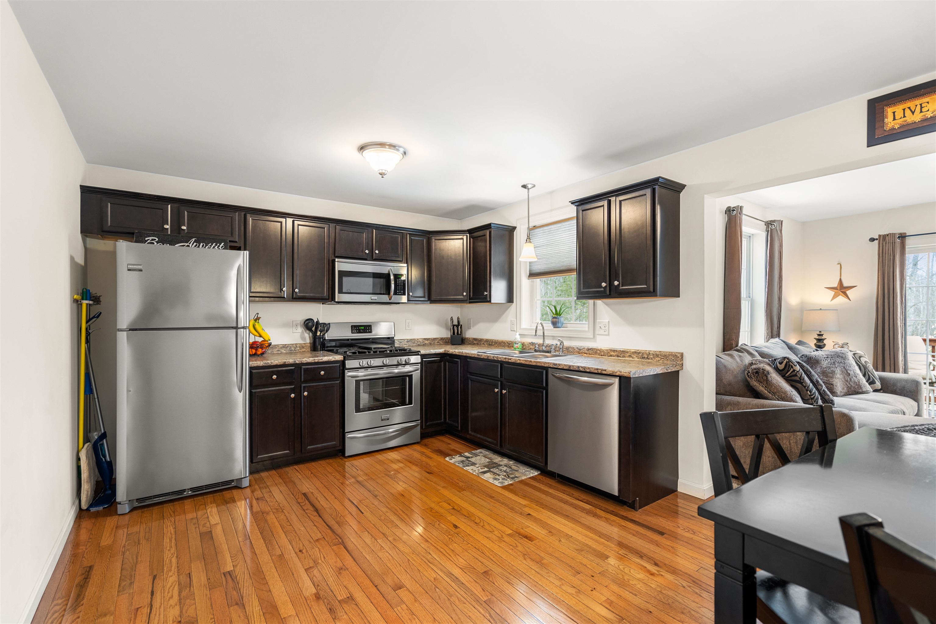 138 Exeter Road, Unit 23 Epping, NH 03042 - Photo 13 of 16