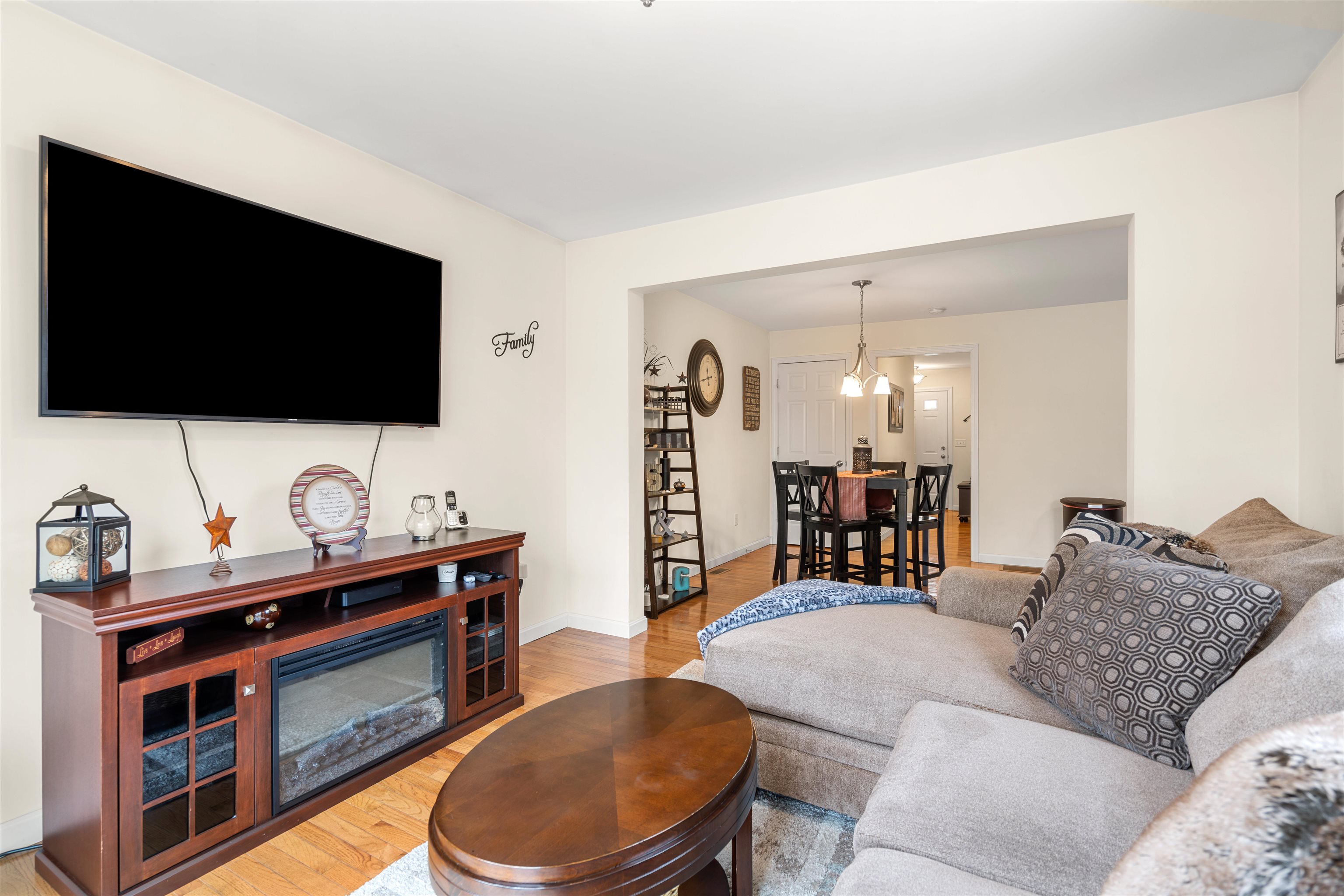 138 Exeter Road, Unit 23 Epping, NH 03042 - Photo 10 of 16