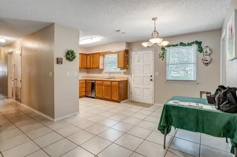 $300,000 | 1113 Ash Drive, Marble Falls, TX 78654