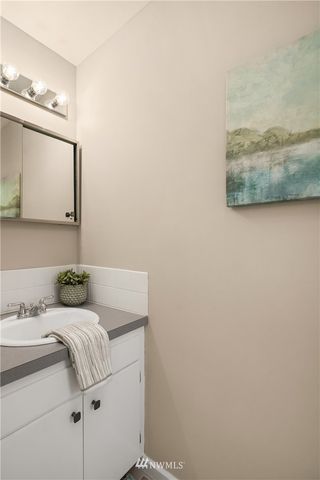 $985,000 | 15537 11th Avenue Northeast, Shoreline, WA 98155