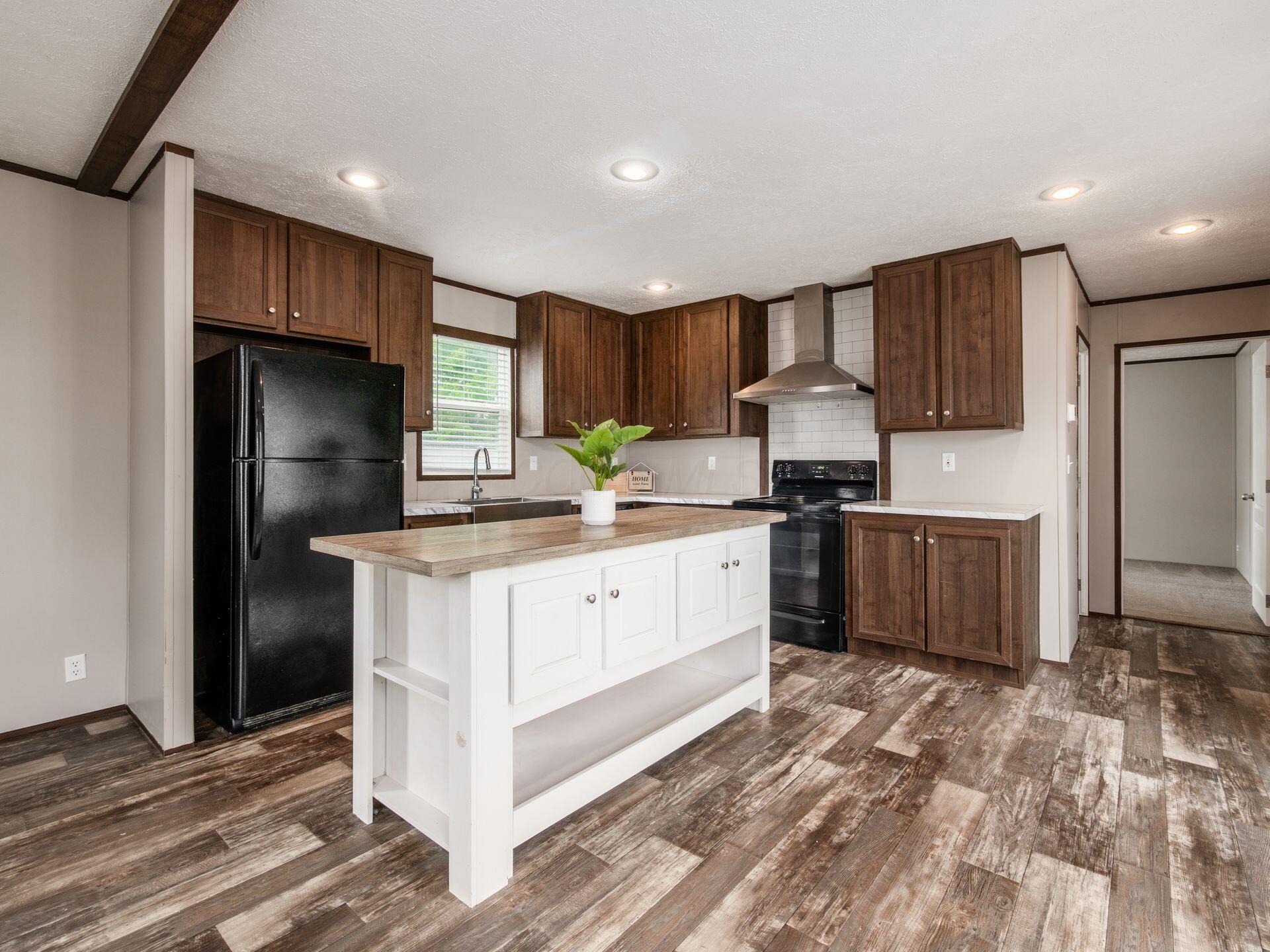 8565 Smith-Calhoun Road, Unit 38 Plain City, OH 43064 - Photo 5 of 23
