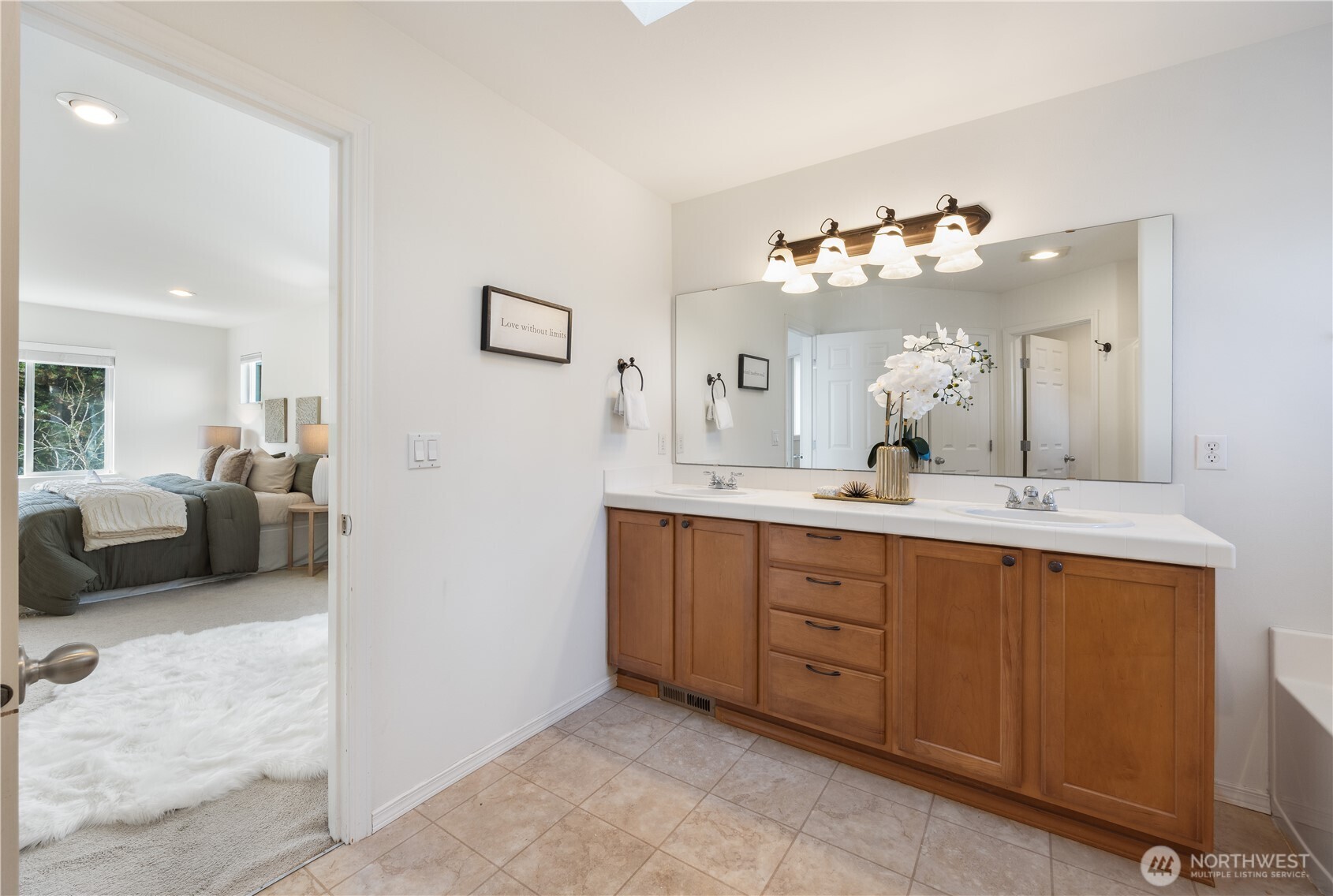 5125 Northeast 5th Street Renton, WA 98059 - Photo 15 of 25 Gallery Image 15