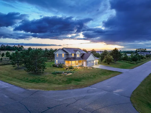 $478,000 | 1320 Whiting Road Northwest, Unit 74, Bemidji, MN 56601