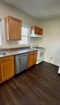 $2,200 | 15 Oakes Avenue, Unit 2, Southbridge, MA 01550