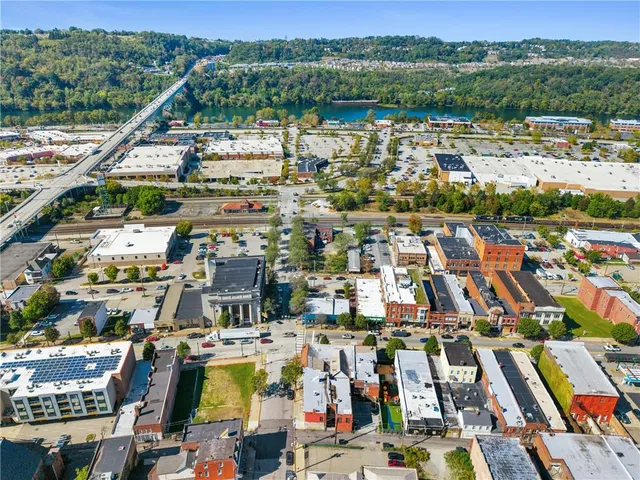 $1,600,000 | 200 East 8th Avenue, Homestead, PA 15120