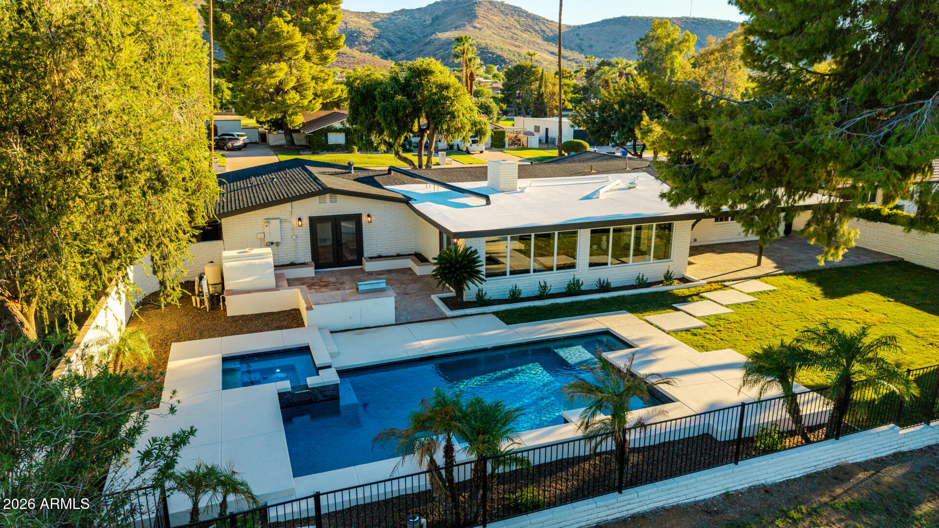 352 West Southern Hills Road Phoenix, AZ 85023 - Photo 88 of 99 109 - Southern Hills