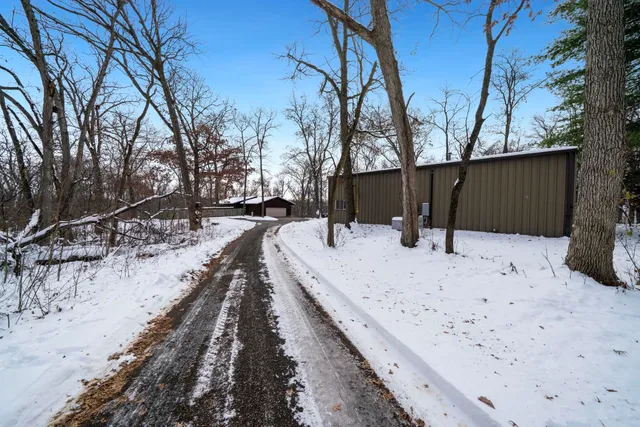 $585,000 | 1203 West Mud Creek Road, Oregon, IL 61061