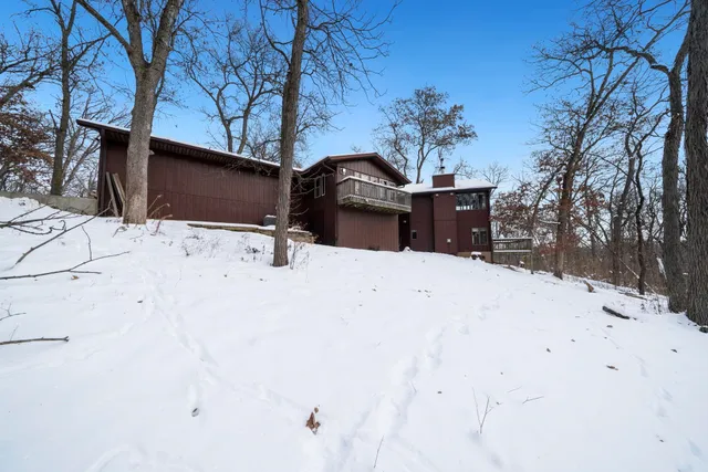 $585,000 | 1203 West Mud Creek Road, Oregon, IL 61061