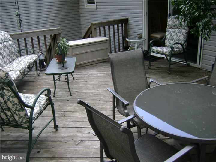 44 Ranoldo Terrace Cherry Hill, NJ 08034 - Photo 15 of 17 Gallery Image 15