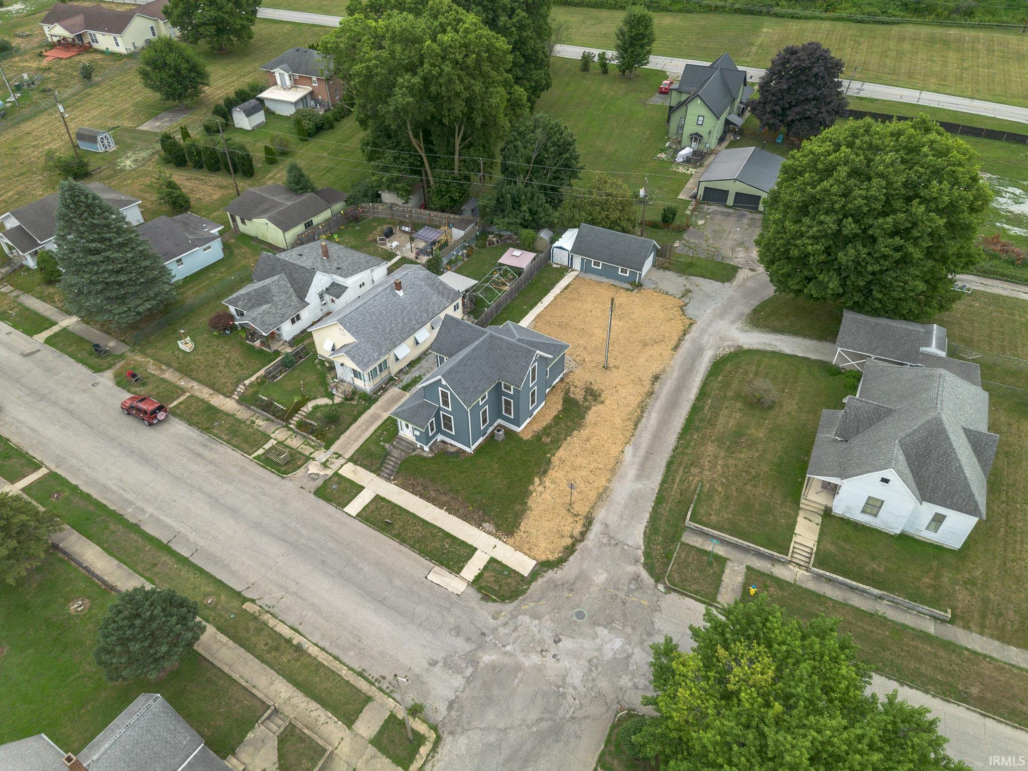 501 East 2nd Street Peru, IN 46970 - Photo 4 of 23