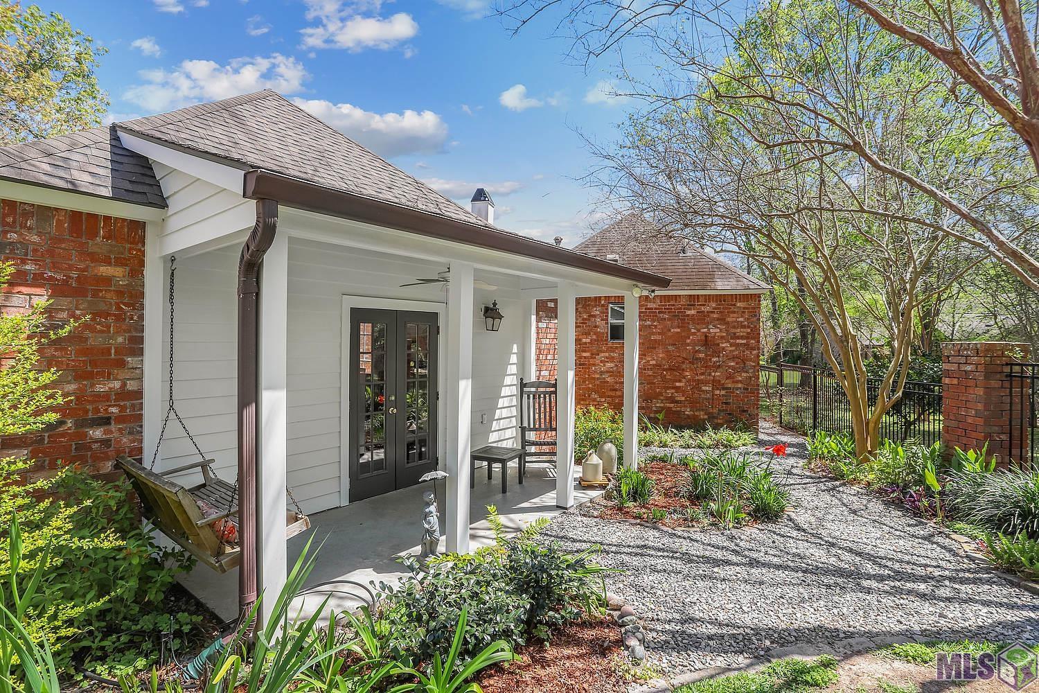 1434 Applewood Road Baton Rouge, LA 70808 - Photo 3 of 15 Gallery Image 3