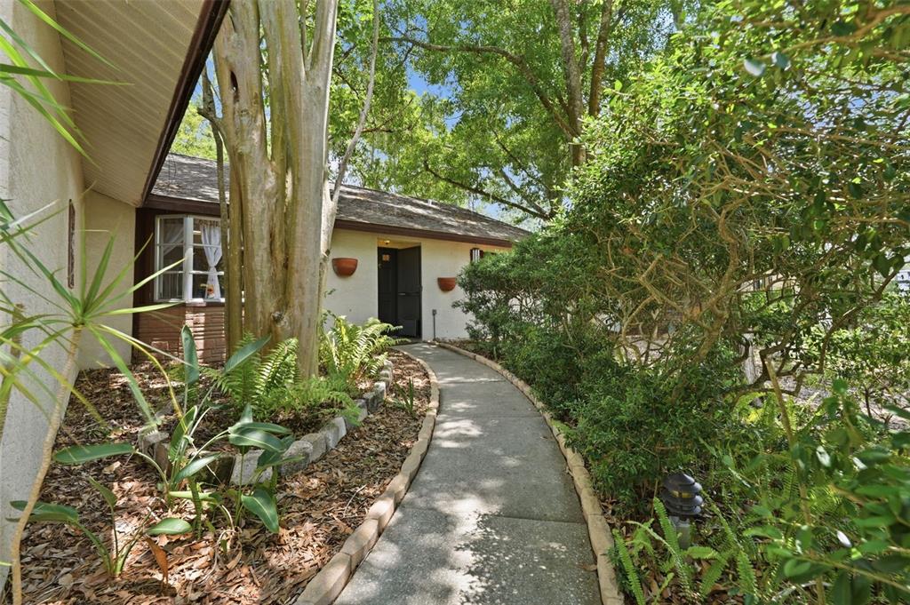1785 Albemarle Road Clearwater, FL 33764 - Photo 2 of 30