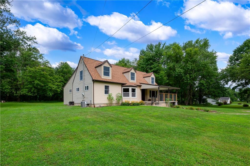 407 North Liberty Road Grove City, PA 16127 - Photo 2 of 46 Gallery Image 2