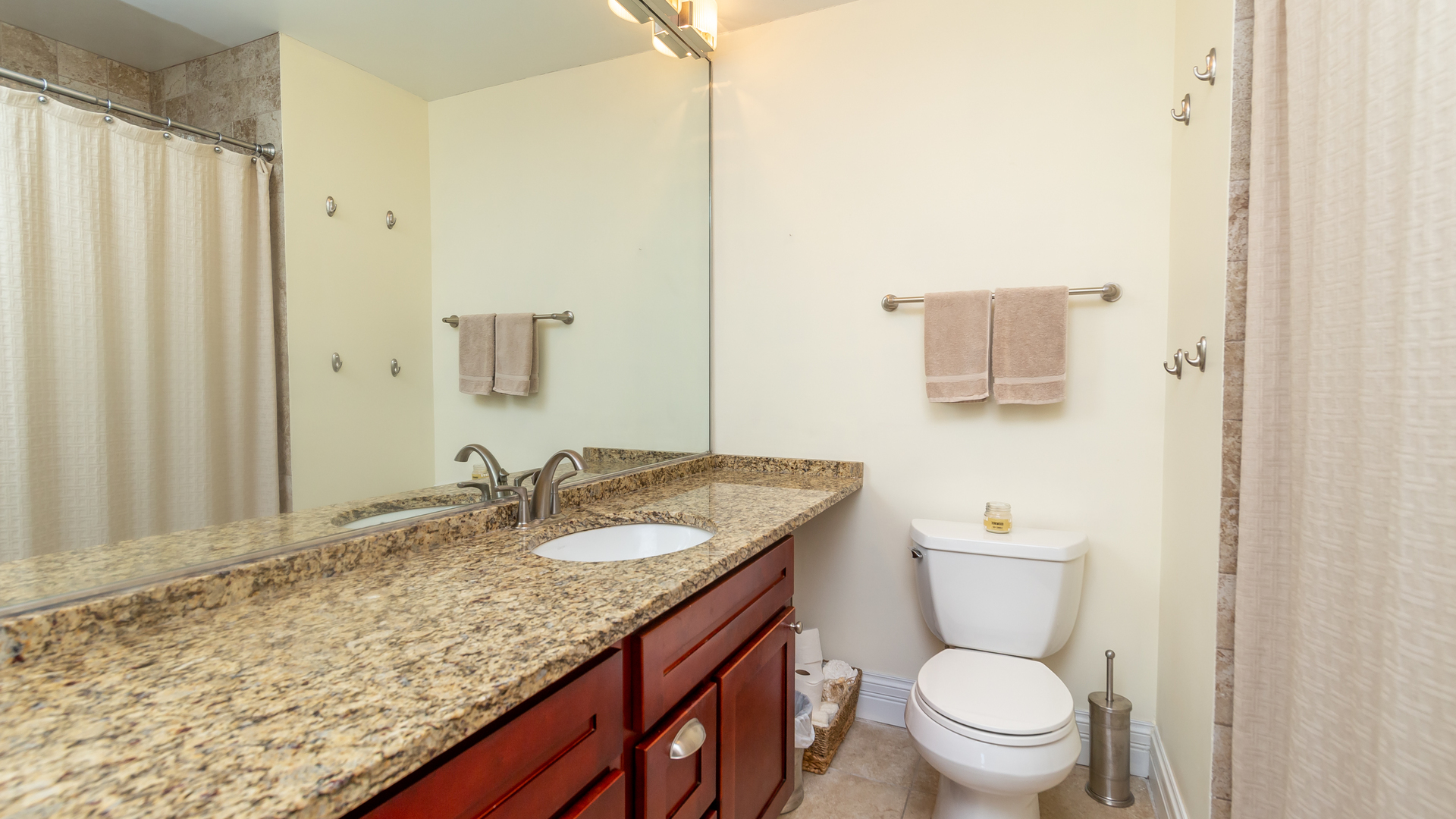 6033 North Sheridan Road, Unit 10L Chicago, IL 60660 - Photo 11 of 23