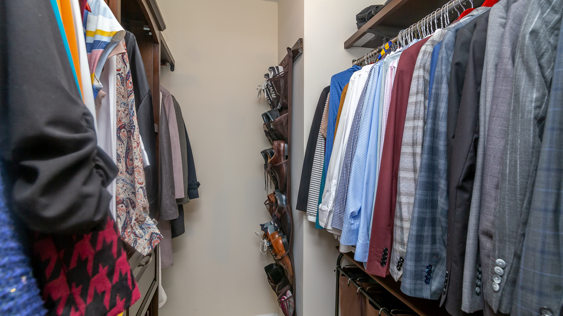 6033 North Sheridan Road, Unit 10L Chicago, IL 60660 - Photo 12 of 23