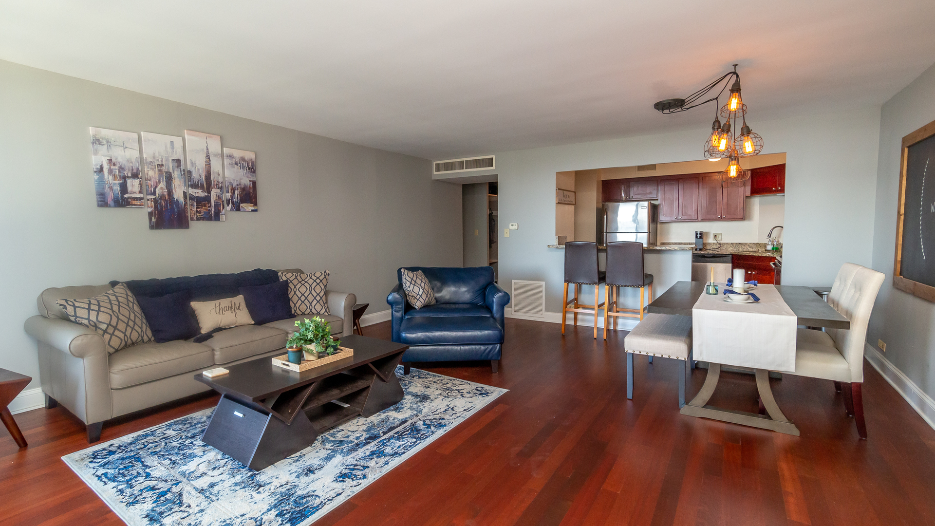 6033 North Sheridan Road, Unit 10L Chicago, IL 60660 - Photo 5 of 23