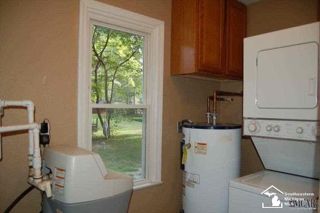 3739 Consear Road Lambertville, MI 48144 - Photo 18 of 21 21347385-17.JPG