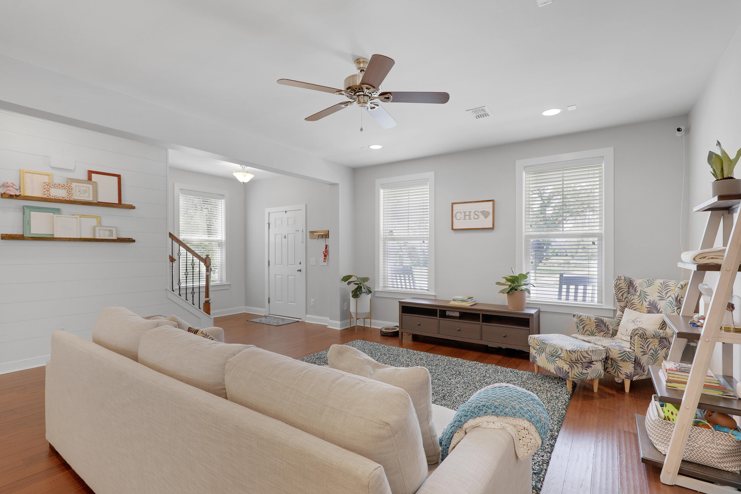 1508 Roustabout Way Charleston, SC 29414 - Photo 4 of 43 1508 Roustabout Family Room View From th