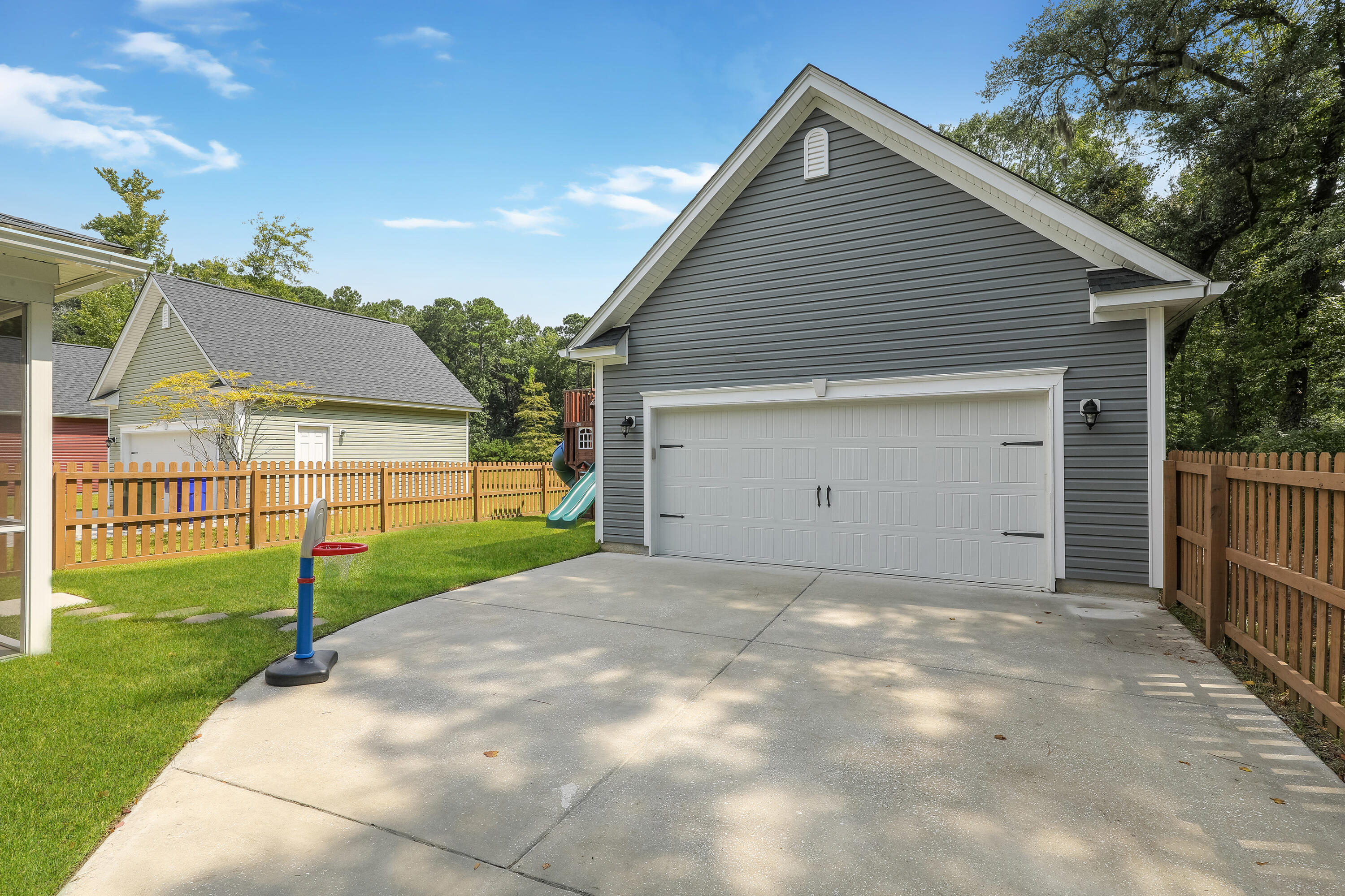 1508 Roustabout Way Charleston, SC 29414 - Photo 34 of 43 1508 Roustabout Detached 2-car Garage