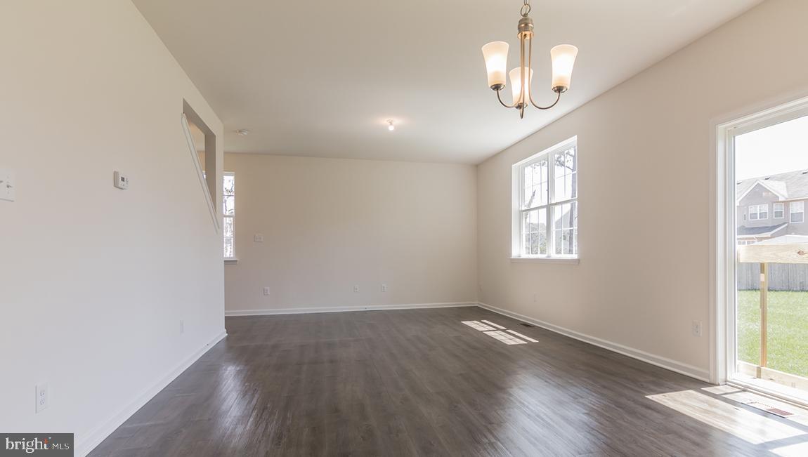 5 Half-Hitch Road Barnegat, NJ 08005 - Photo 3 of 22
