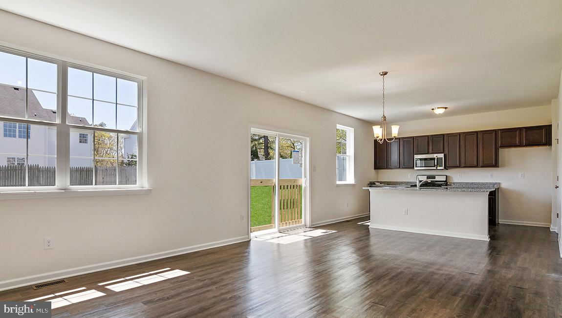 5 Half-Hitch Road Barnegat, NJ 08005 - Photo 6 of 22
