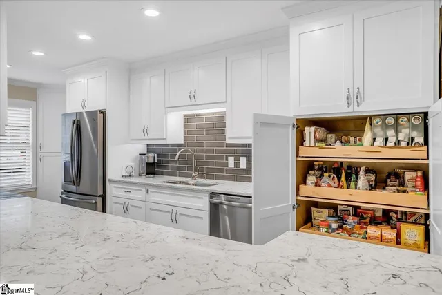 $275,000 | 18 Enoree View Drive, Greer, SC 29650